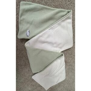 OLD NAVY O/N Warm Fleece Sage Ivory Walking Everyday Scarf Neck Cover